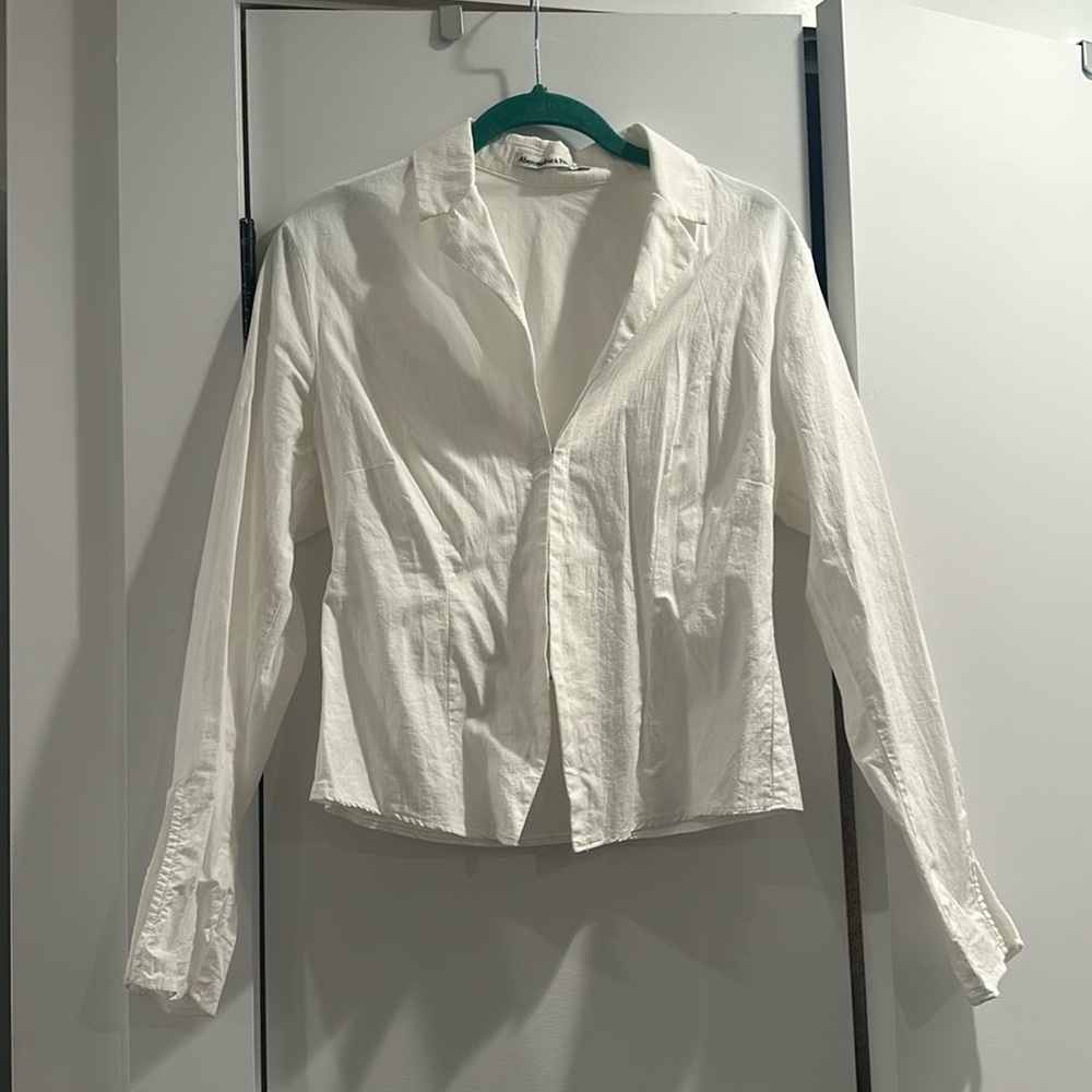Abercrombie & Fitch fitted collared shirt